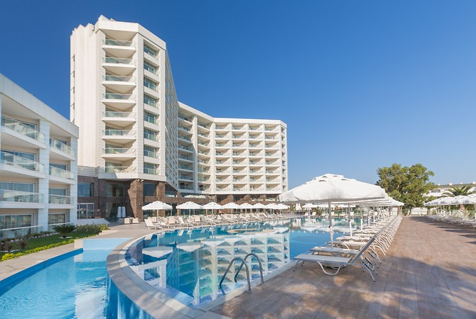 Boyalık Beach Hotel & SPA Thermal Resort - 3