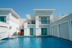 Süperior Villa
