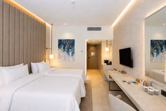 Ana Bina Deluxe Swim Up Oda Bahçe Manzaralı