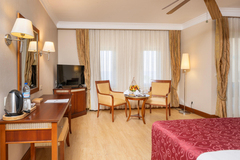 Deluxe Deniz Manzaralı Jakuzili