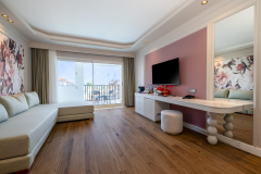 Club Aile Odası Grand 2 Banyolu