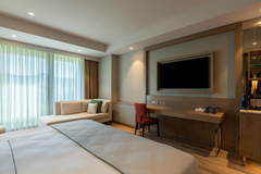 Executive Family Suite