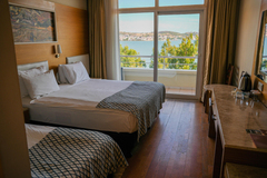 Deluxe Deniz Manzaralı Balkonlu