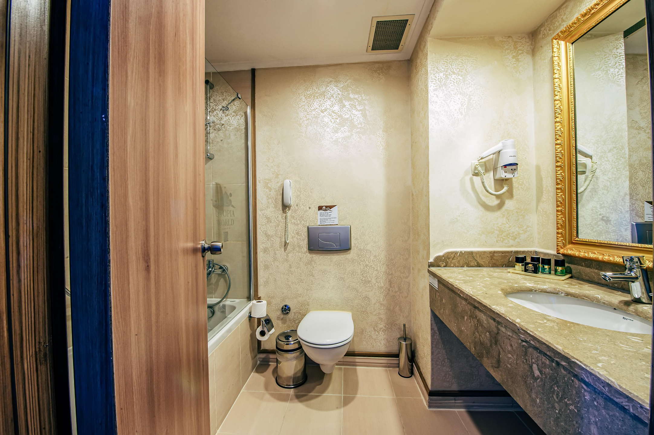Penthouse Suite