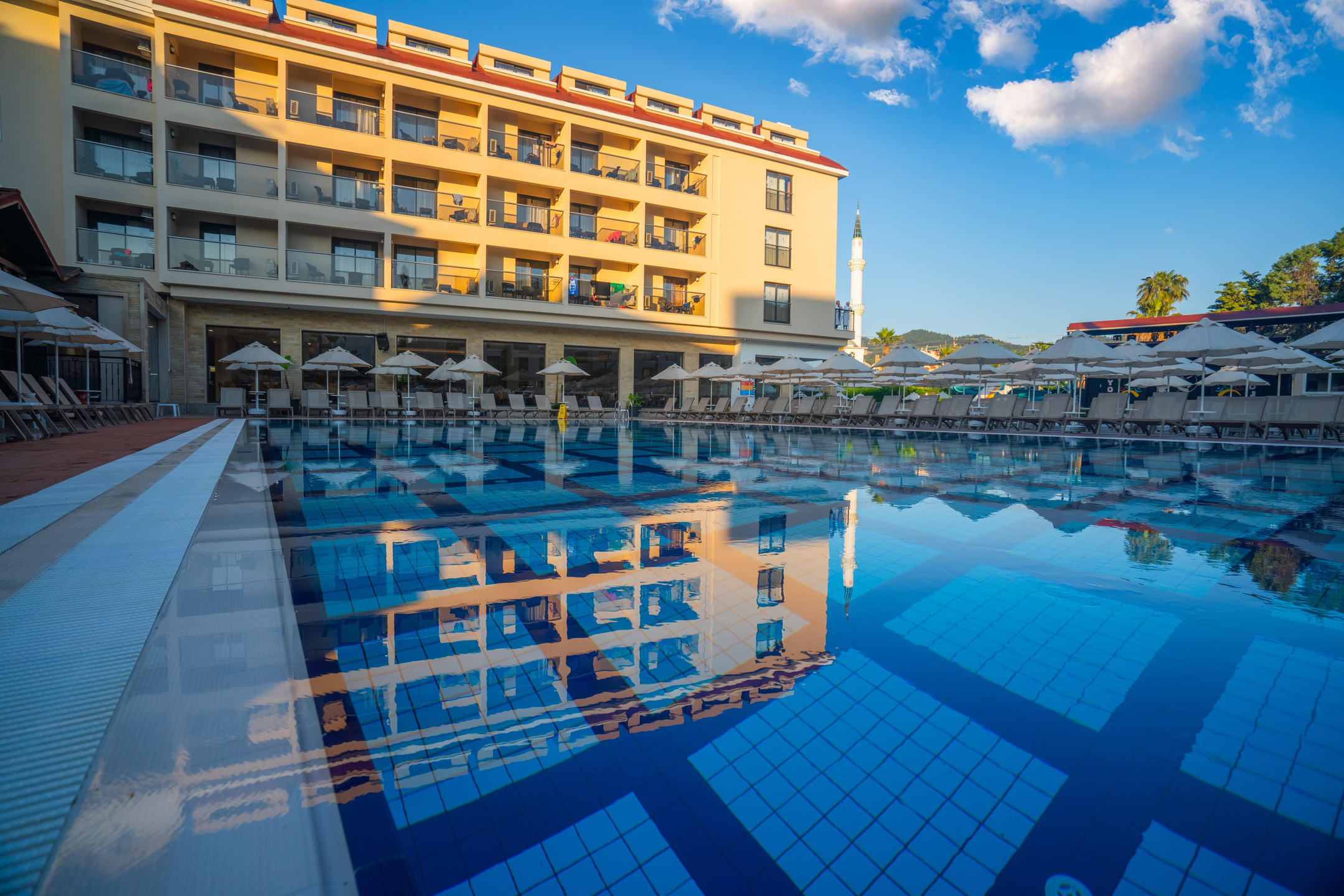Julian Club Hotel — 5