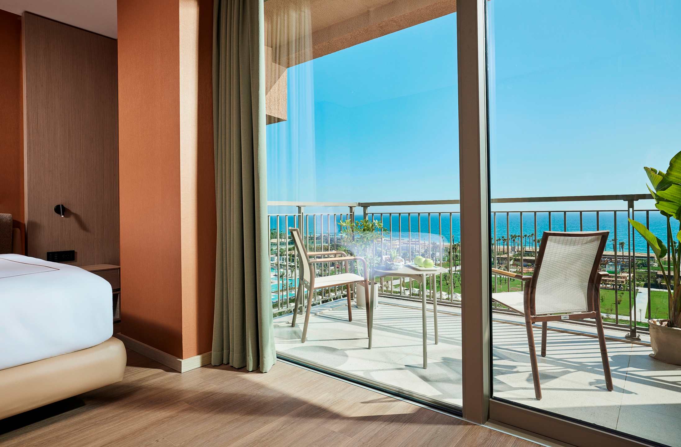 Lusso Sorgun — 10