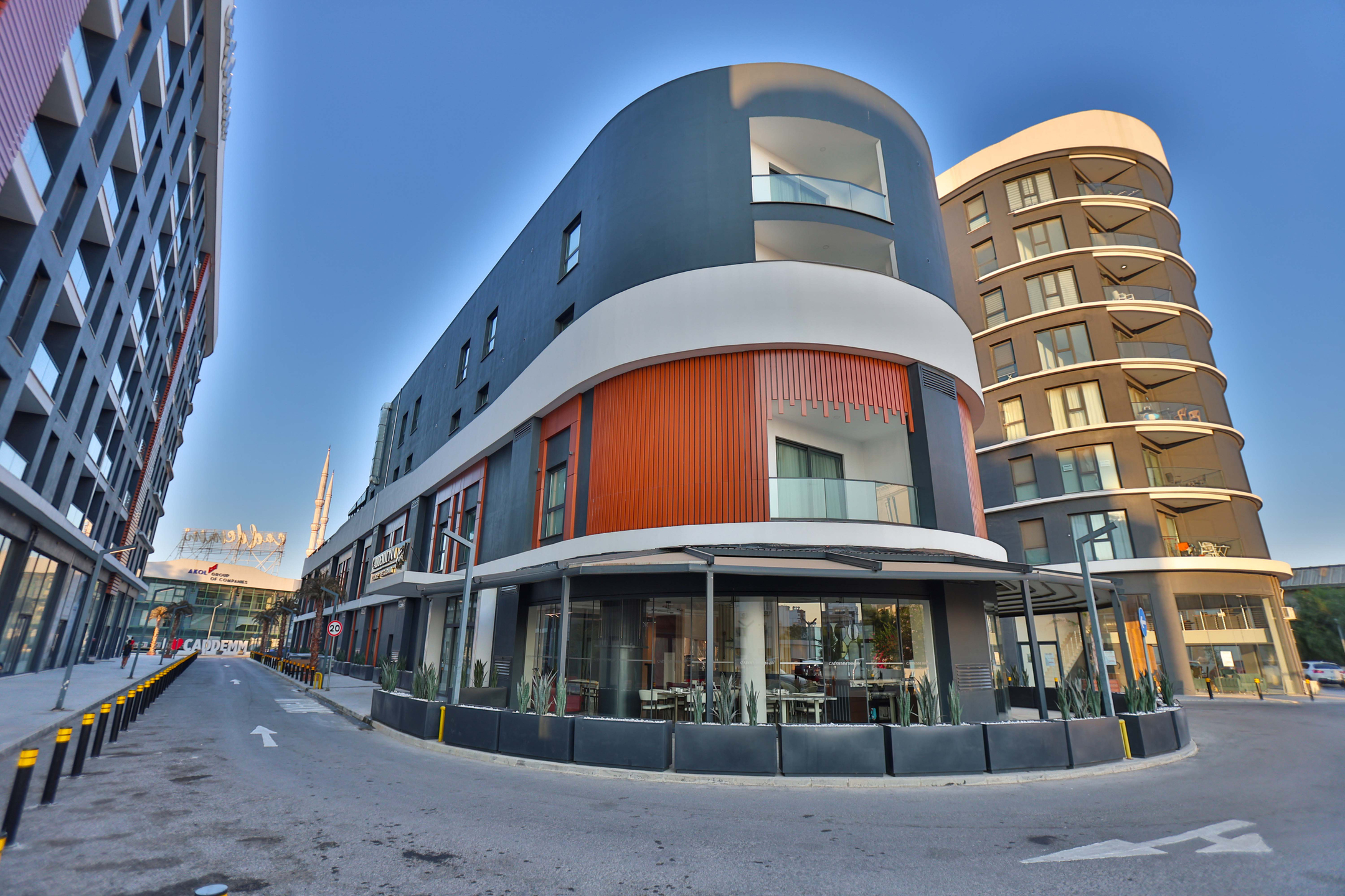 Caddemm Inn Hotel — 5