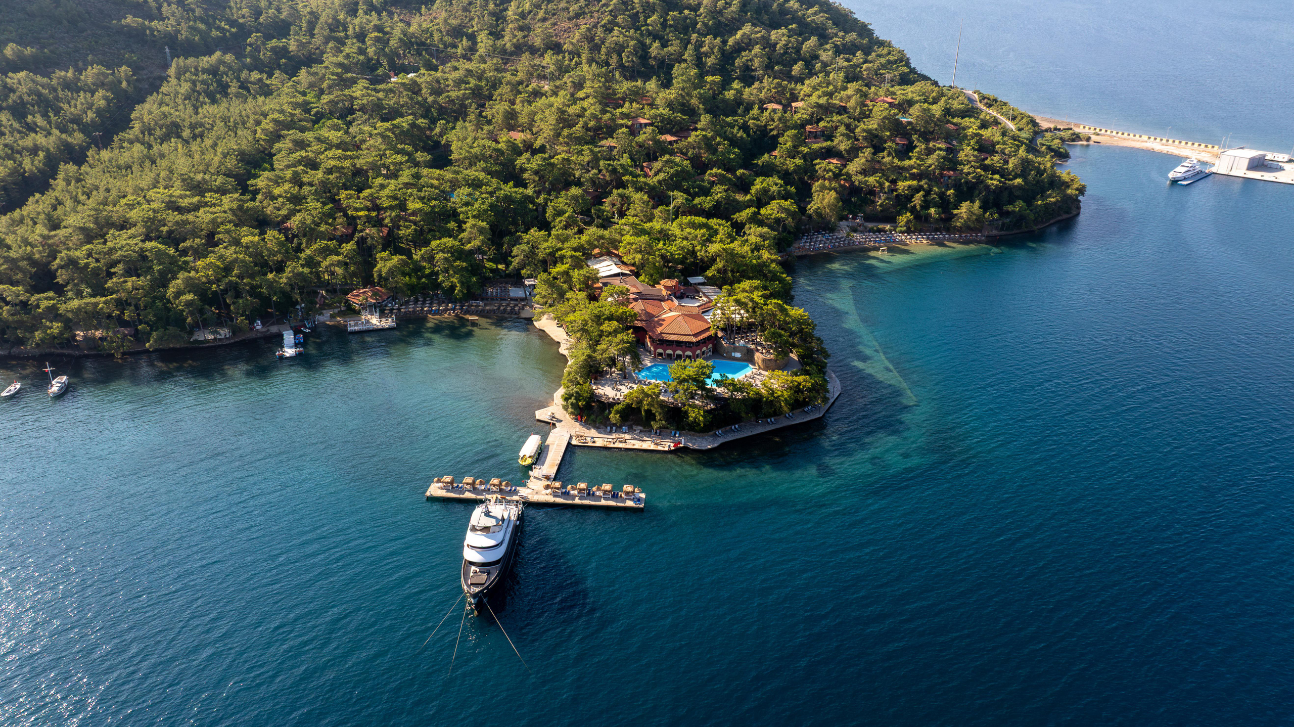 Marmaris Bay Resort +16 — 8