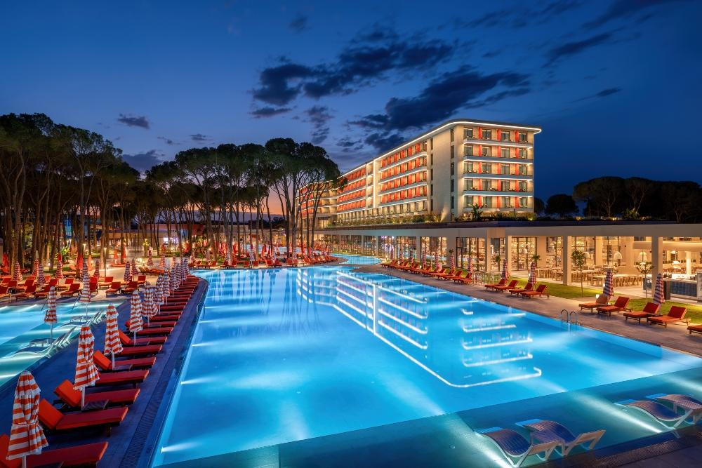 Trendy Perge Resort & Suites — 6