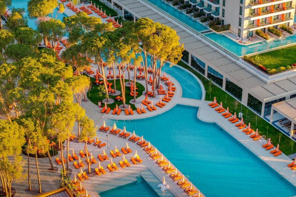 Trendy Perge Resort & Suites — 7