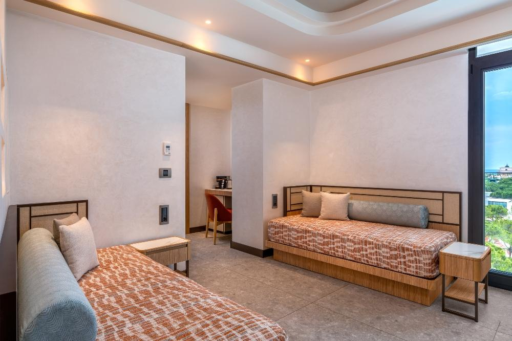 Junior Suit Deniz Tarafı 