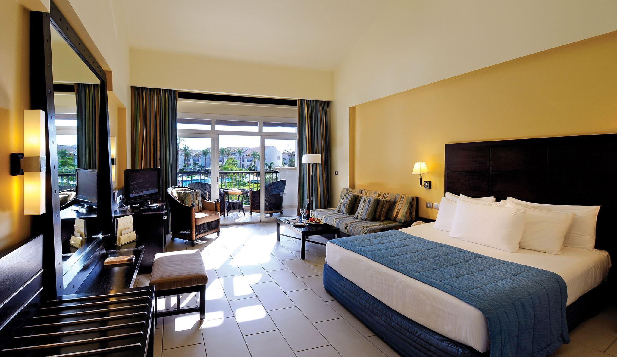 Reef Oasis Blue Bay Resort — 9