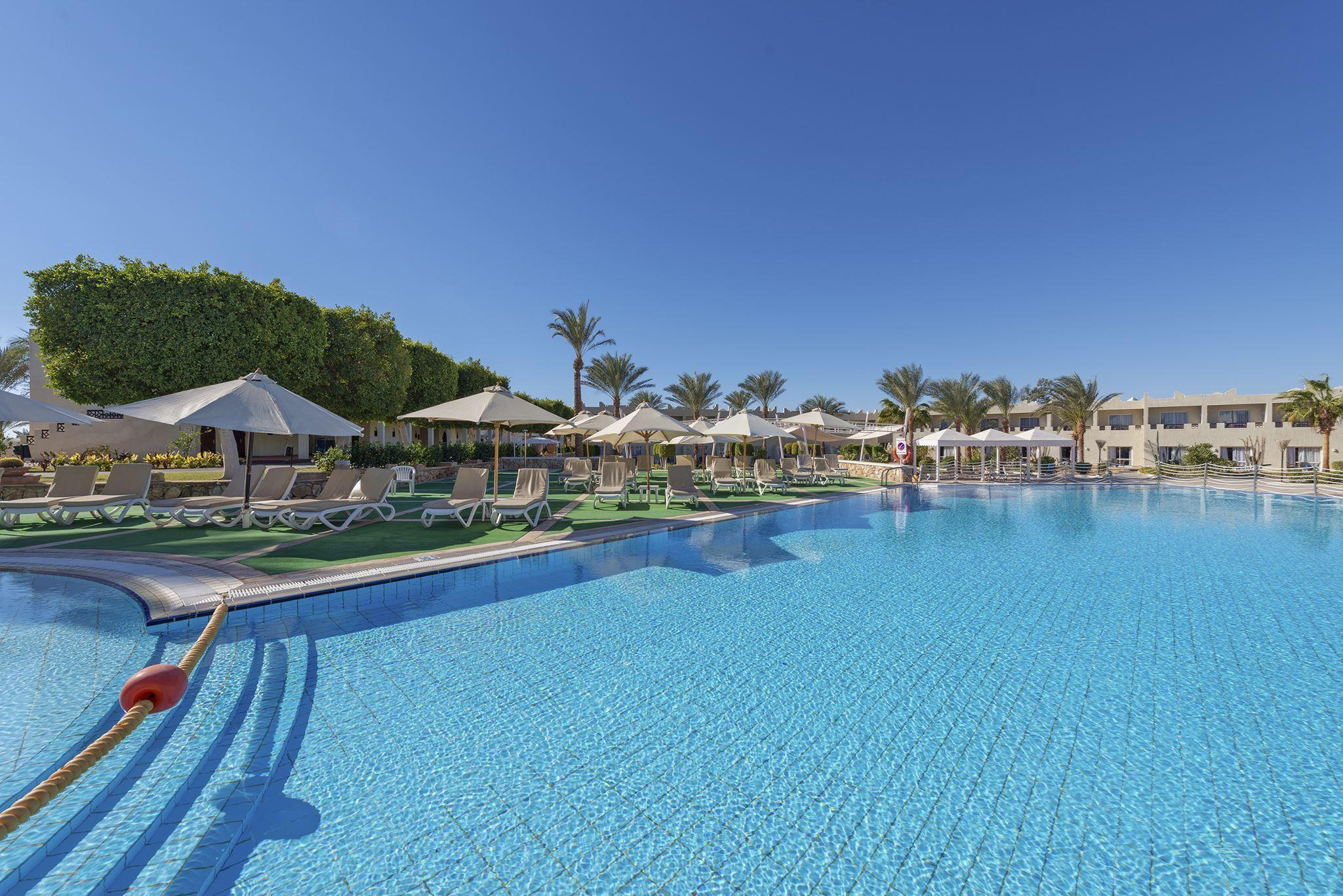 Reef Oasis Beach Resort — 4