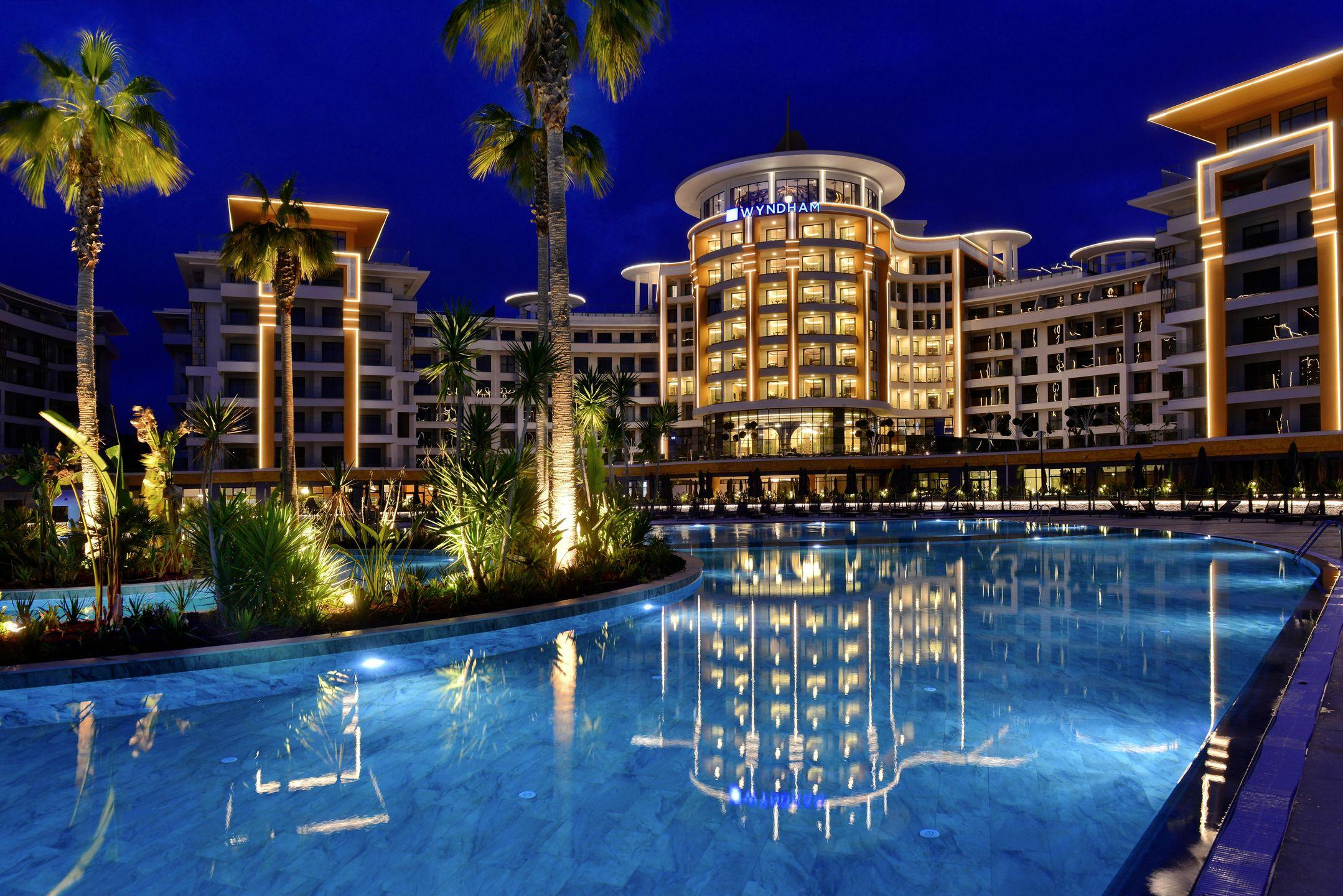 Azura World Hotel — 9