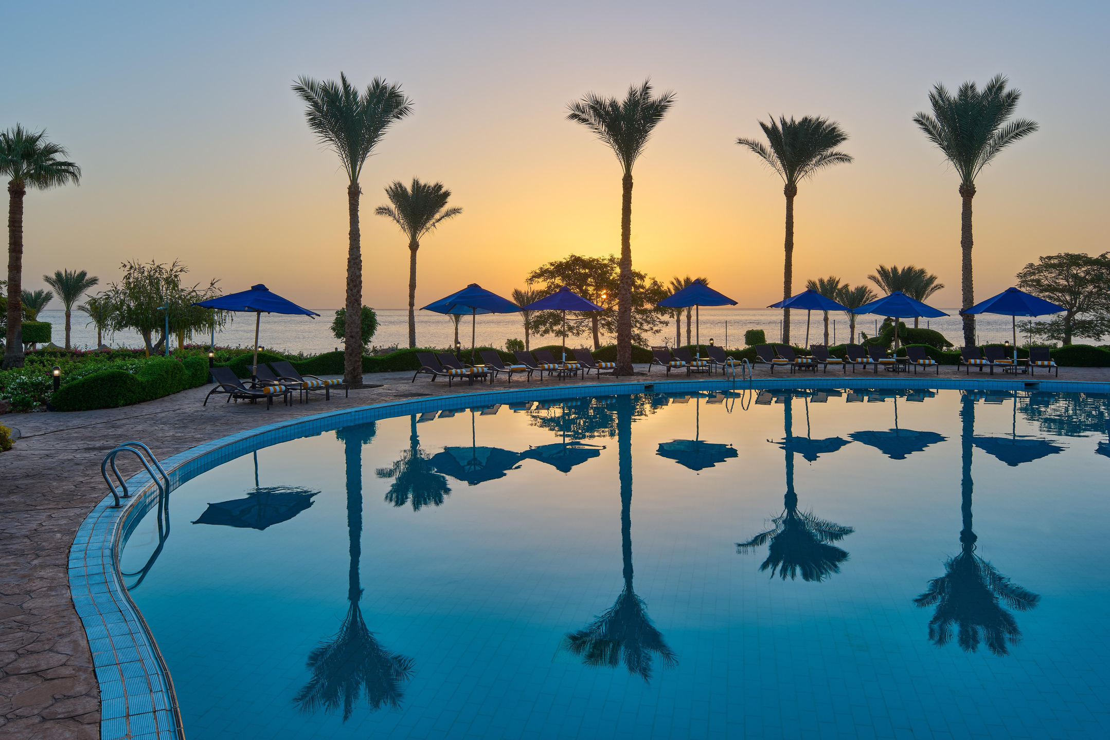 Renaissance Sharm El Sheikh Golden View Beach Resort — 4