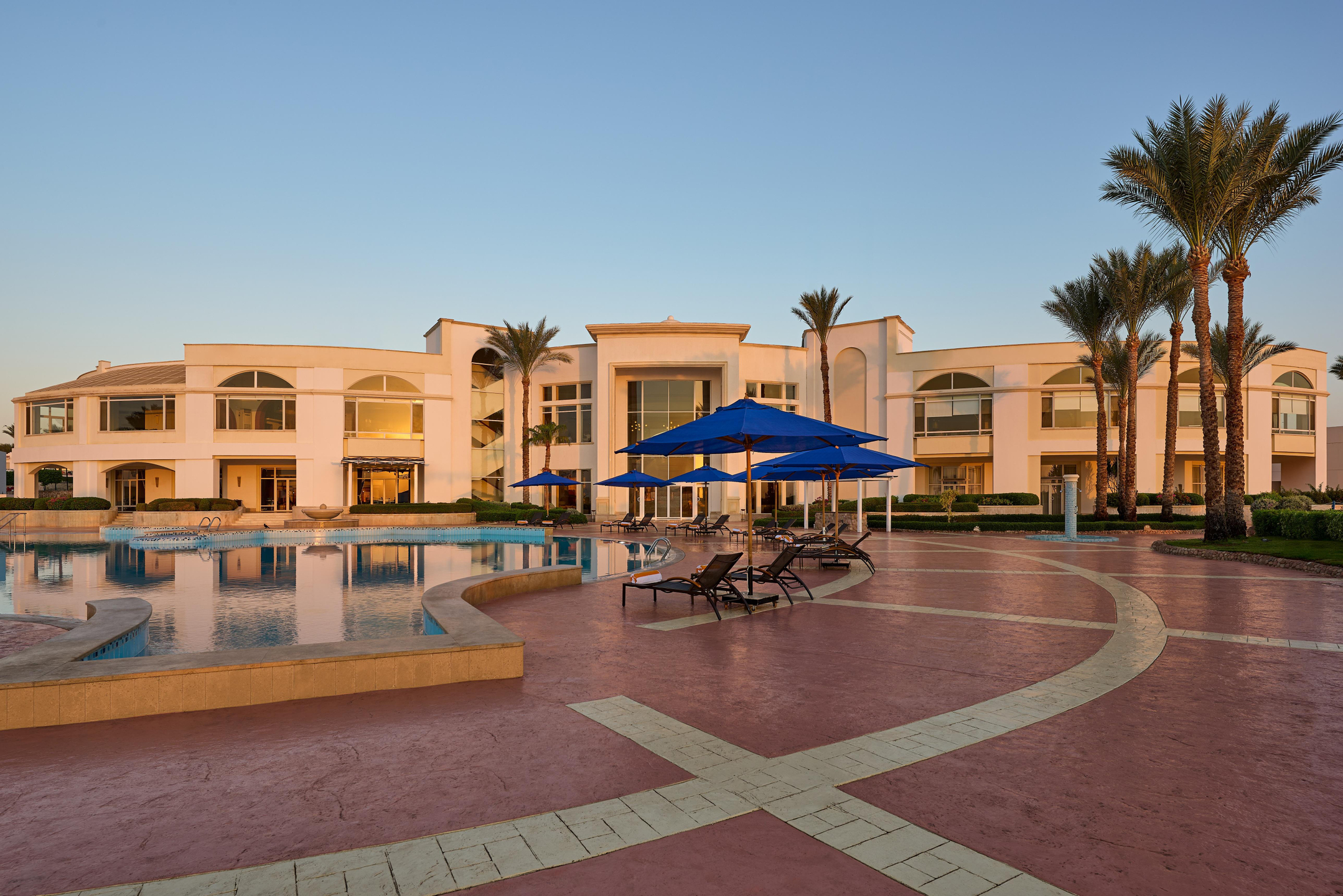 Renaissance Sharm El Sheikh Golden View Beach Resort — 8
