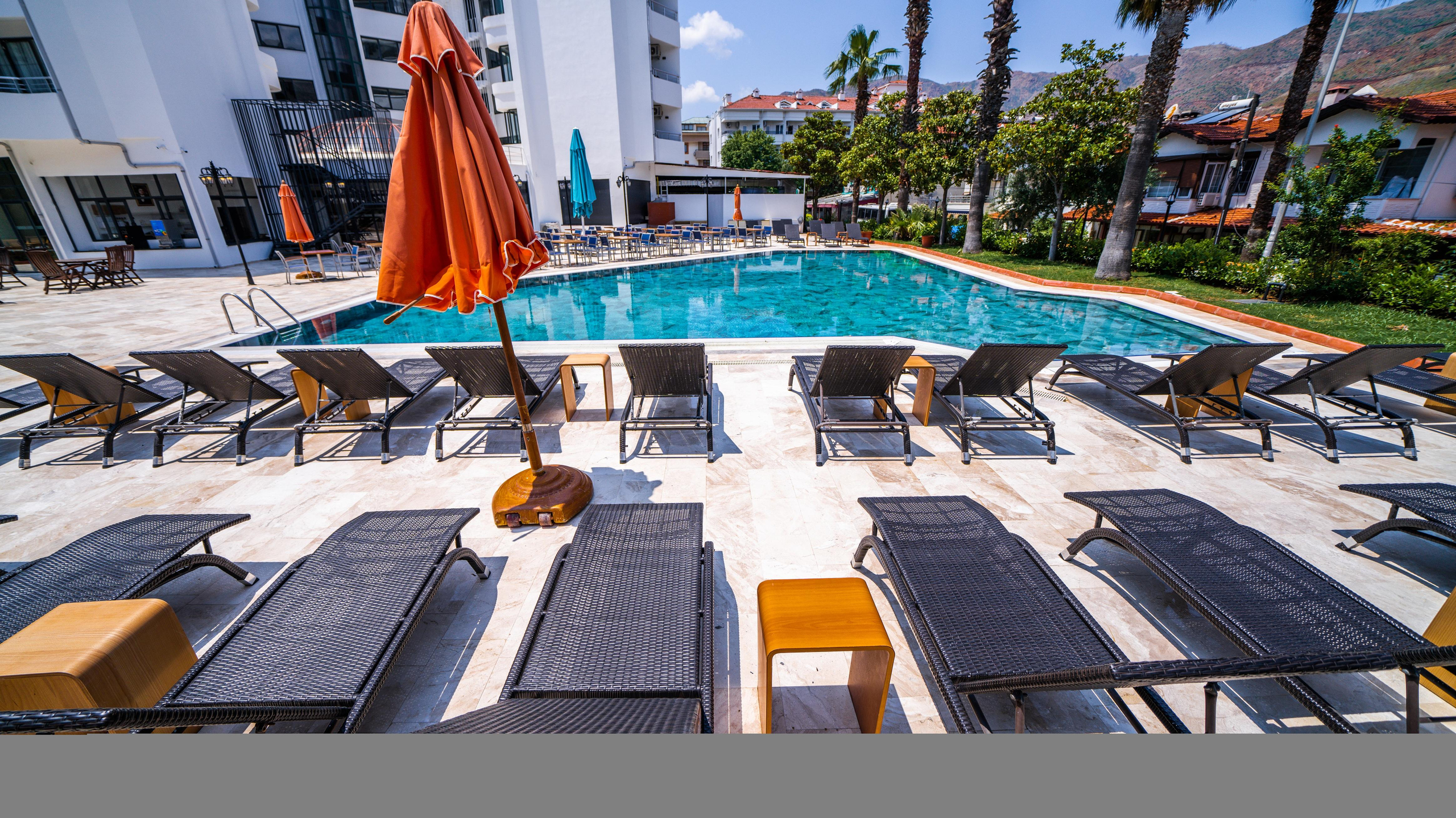 Verde Hotel +16 — 7