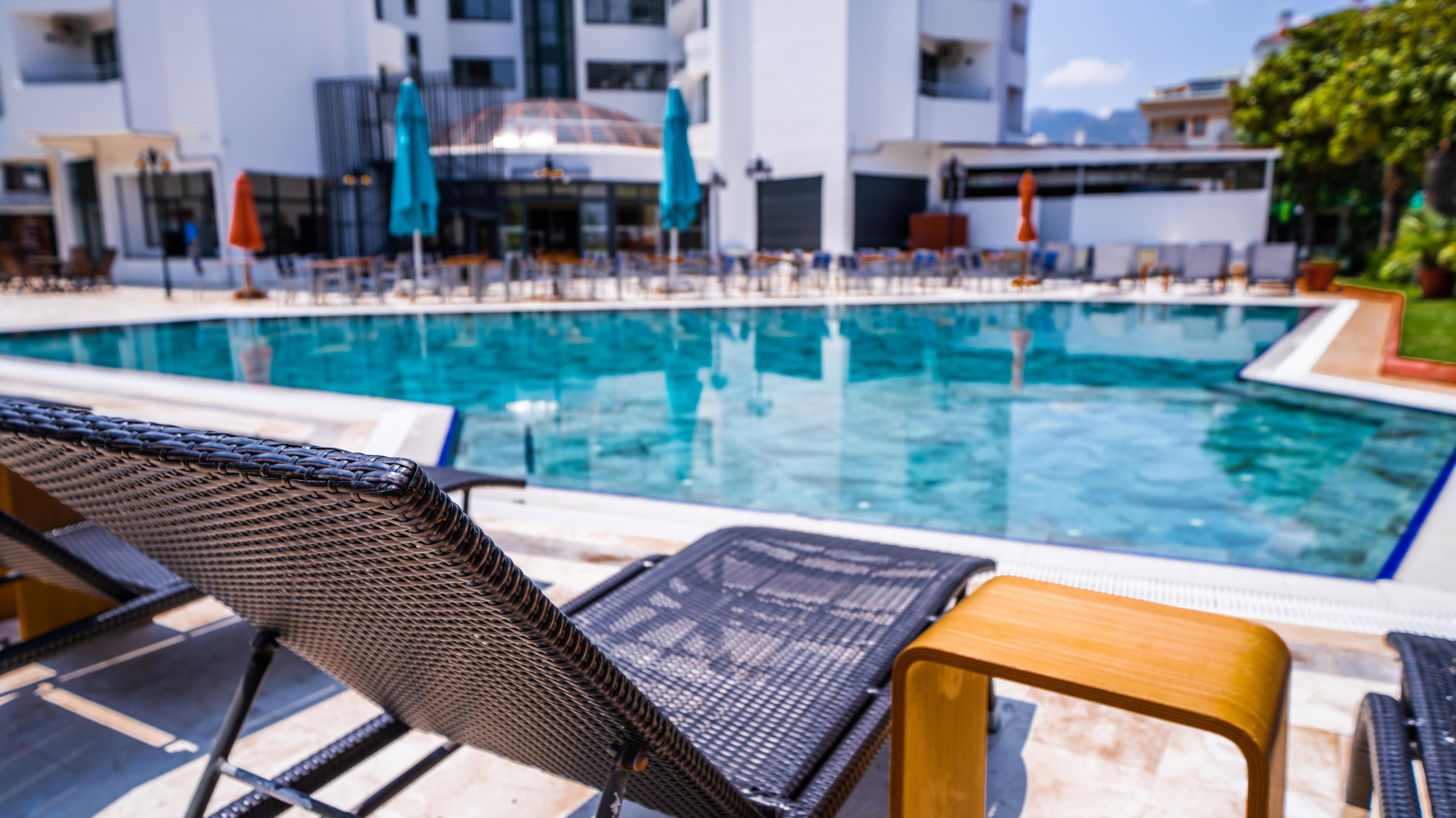 Verde Hotel +16 — 8