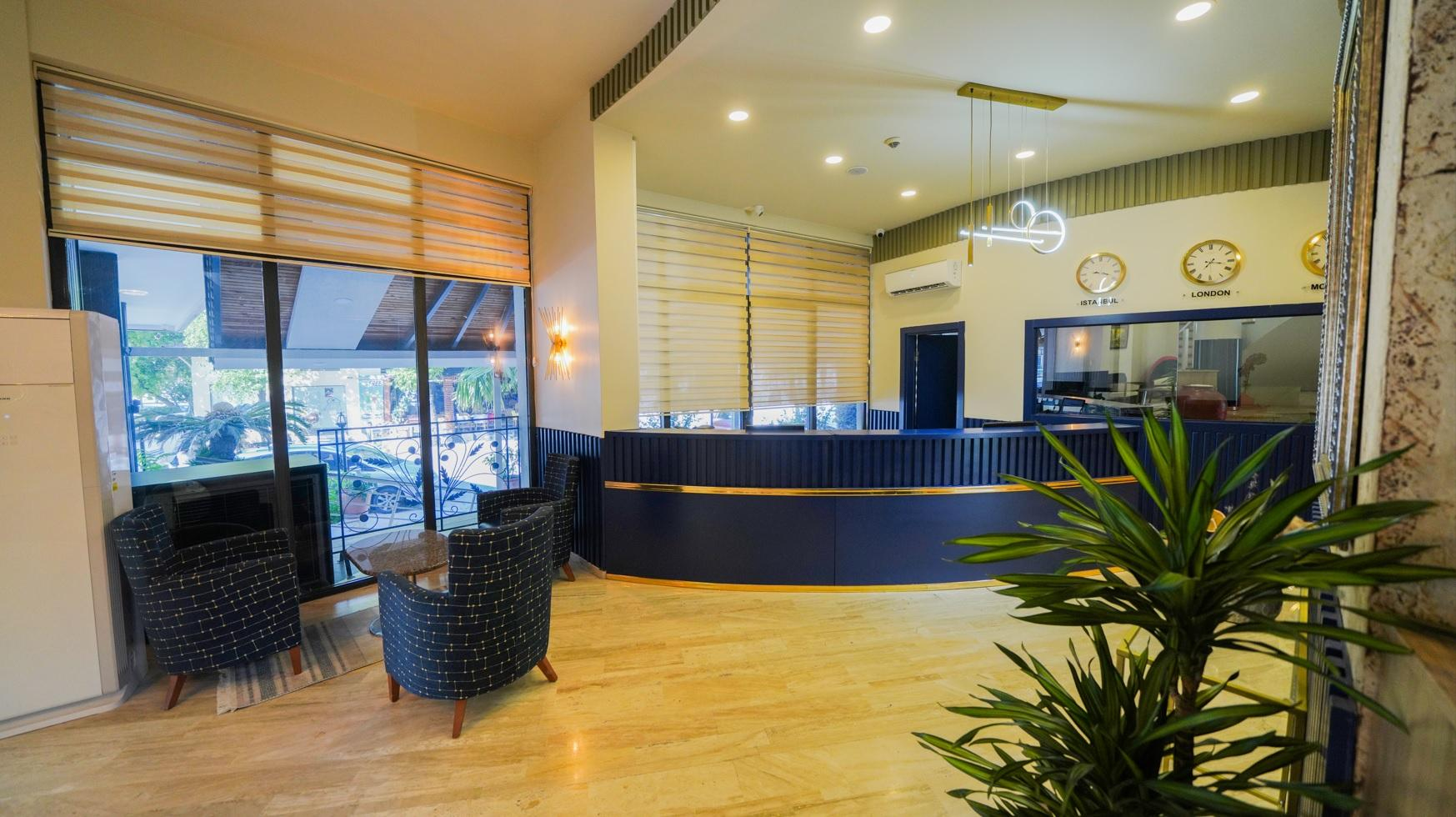 Verde Hotel +16 — 9