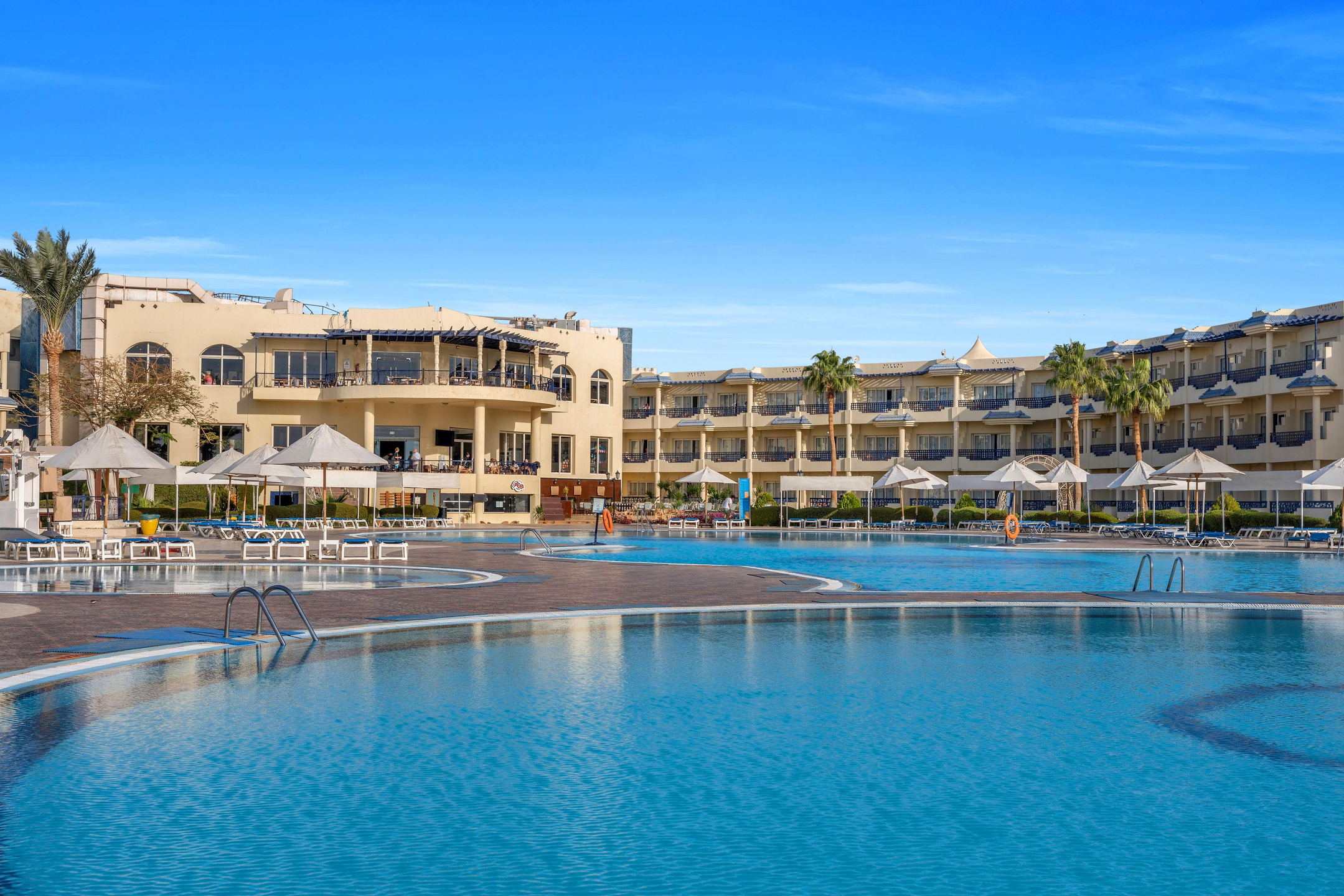 Grand Oasis Resort — 3
