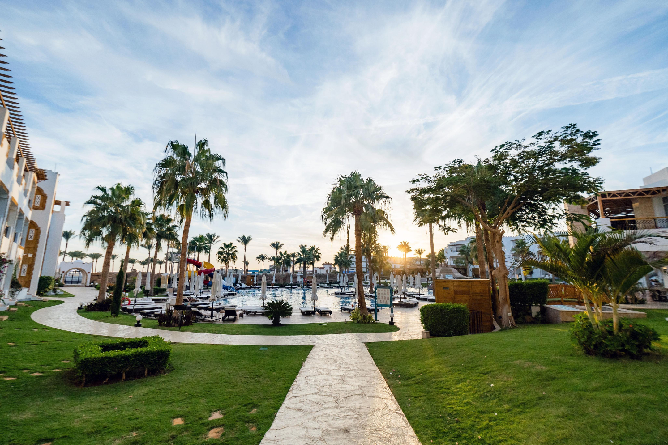 SUNRISE Remal Resort