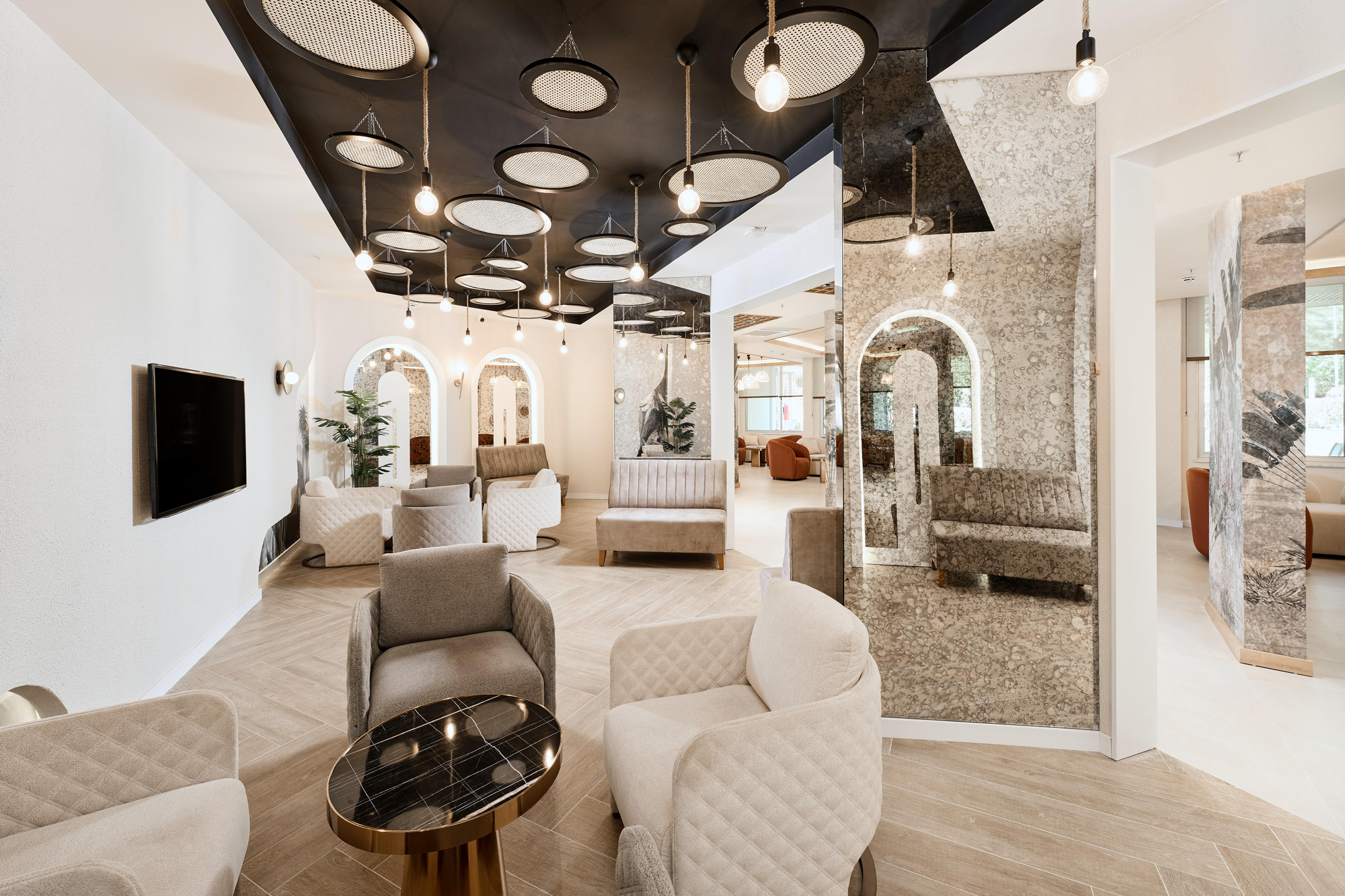 Annabella Park Hotel — 9