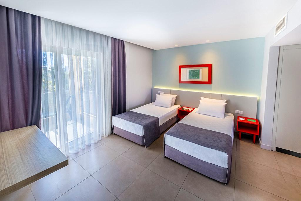 Le Jardin Resort — 10