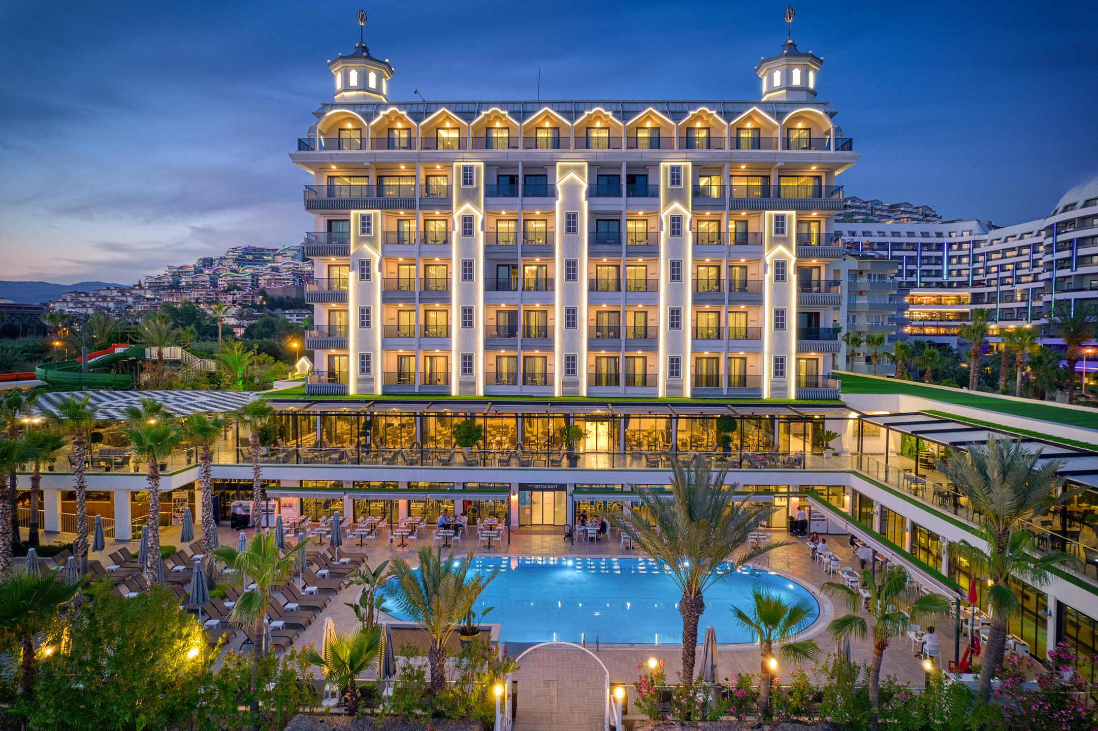 Aria Resort & Spa — 10