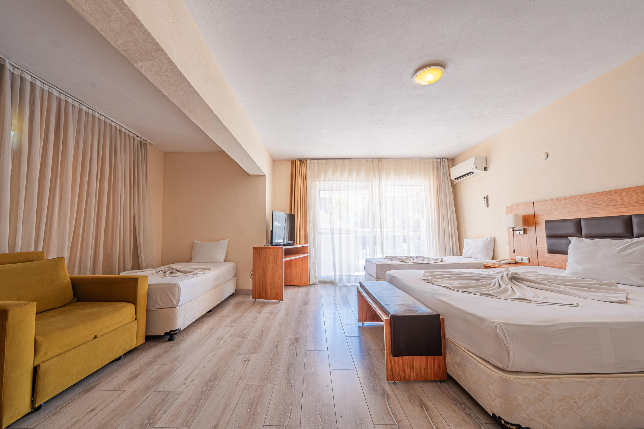Corner Suite - Oda Kahvaltı