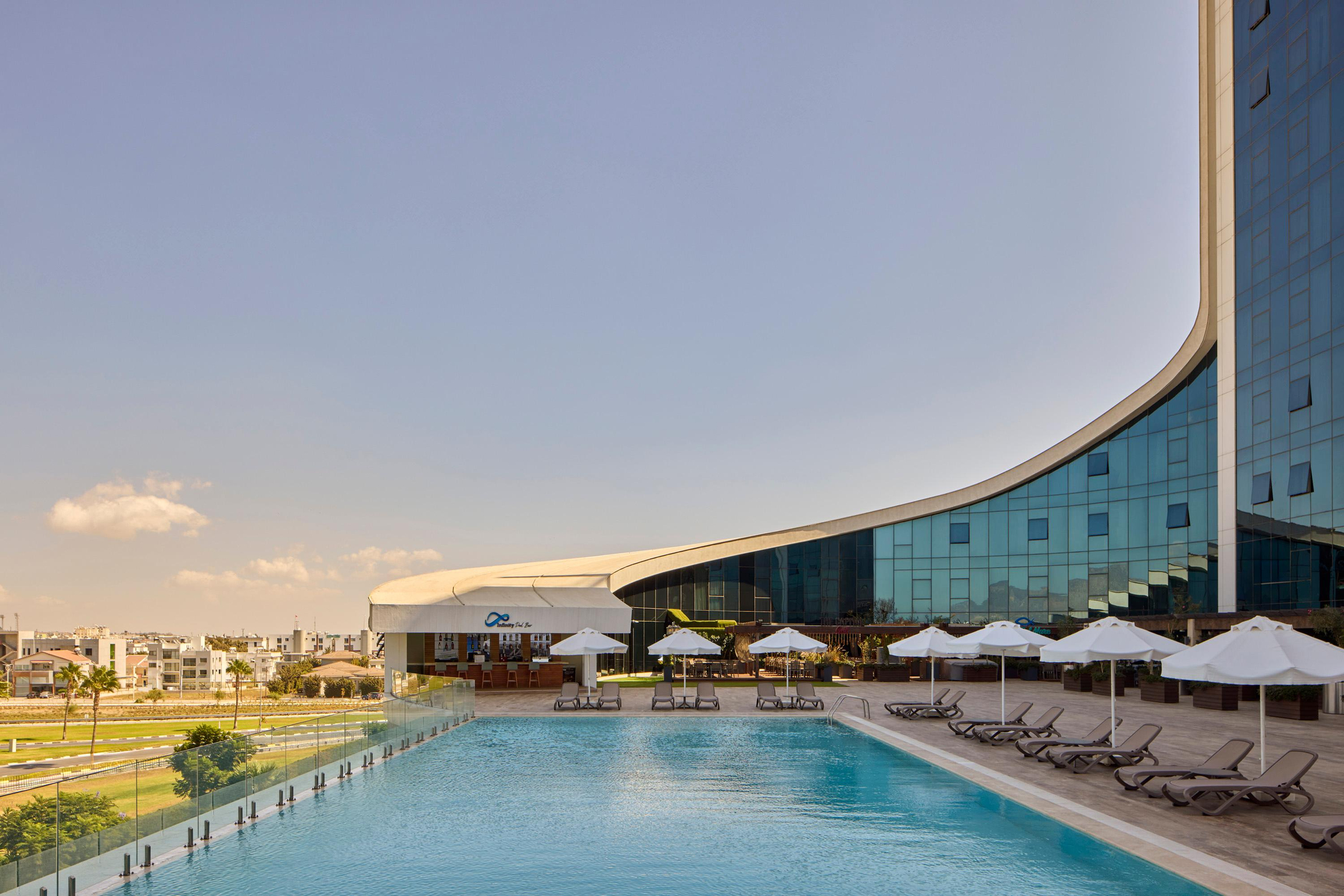 Concorde Tower Hotel — 2