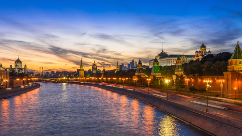 Pegasus Hava Yolları ile St. Petersburg & Moskova 5 Gece 6 Gün