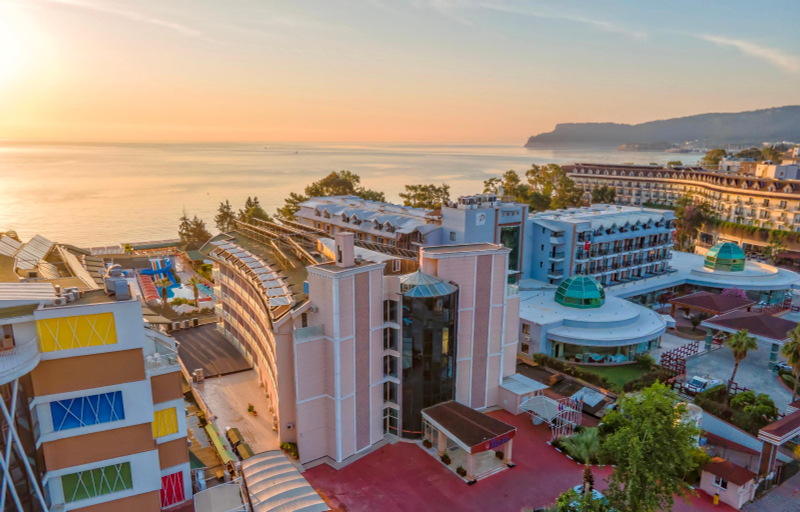 Lims Bona Dea Beach Hotel