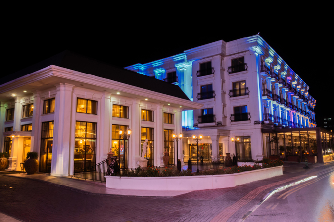 Rocks Hotel - 1
