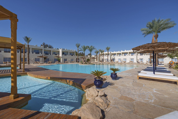 Reef Oasis Beach Resort