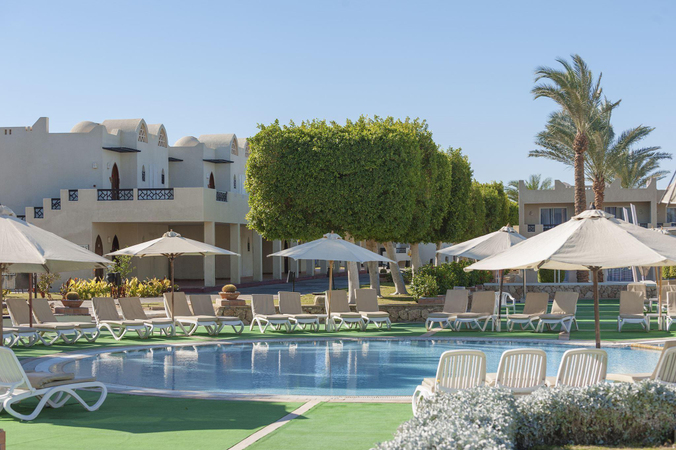 Reef Oasis Beach Resort - 4