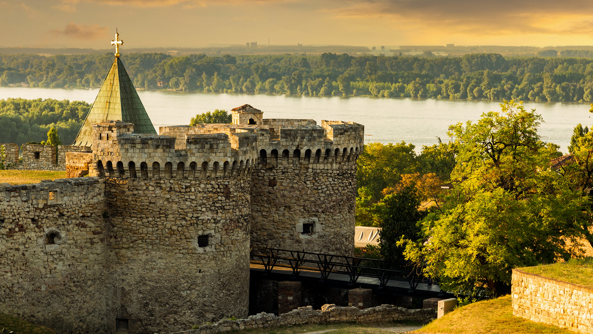 Pegasus Hava Yolları ile Belgrad 3 Gece 4 Gün