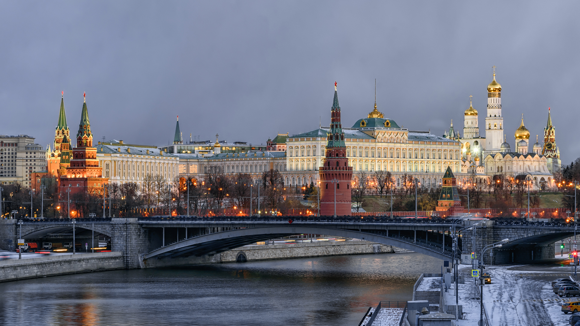 Türk Hava Yolları ile Moskova & St. Petersburg 5 Gece 7 Gün | Kurban Bayramı | 