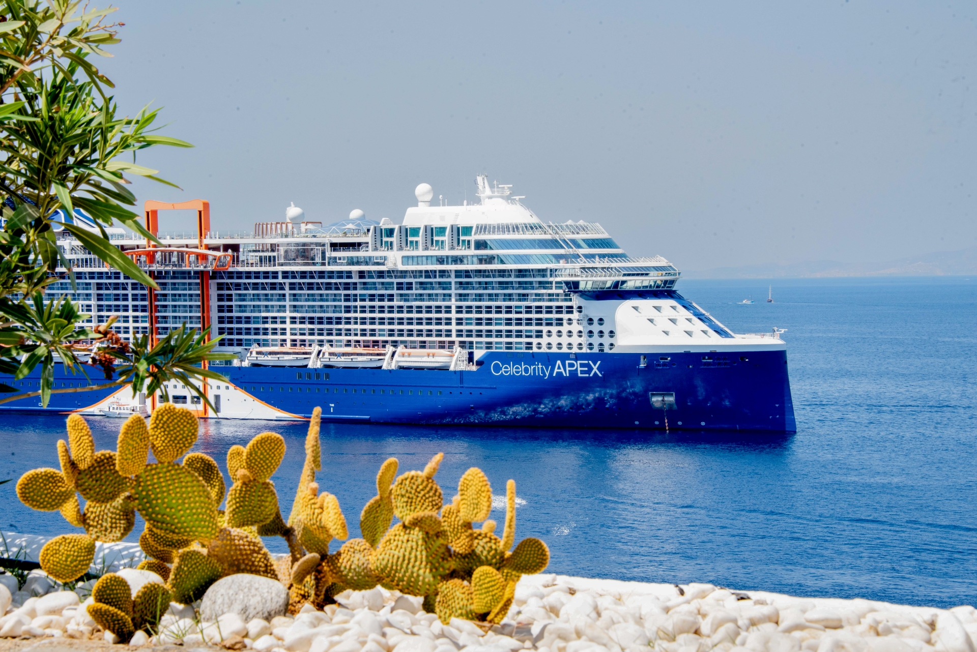 Celebrity Apex ile İngiltere & Norveç Fiyortları 21 Ağustos